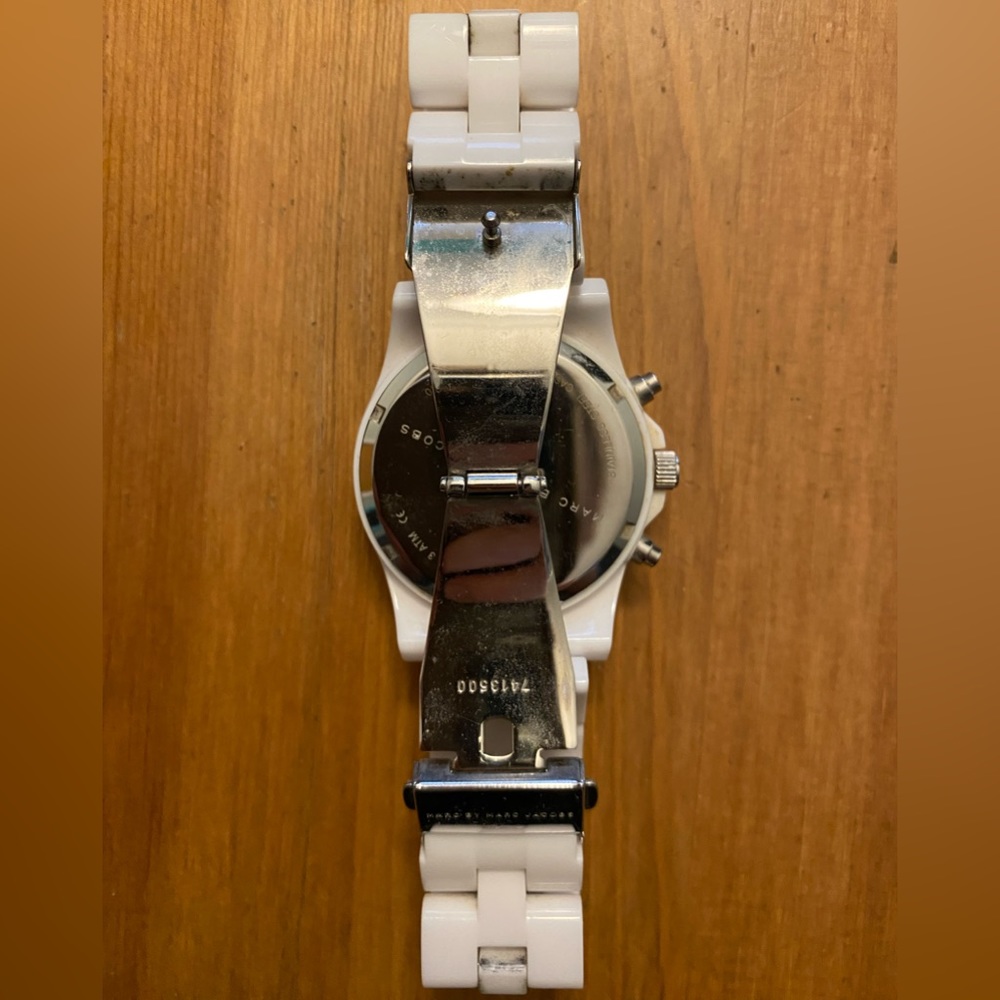 Marc Jacobs Watch - Picture 4 of 5